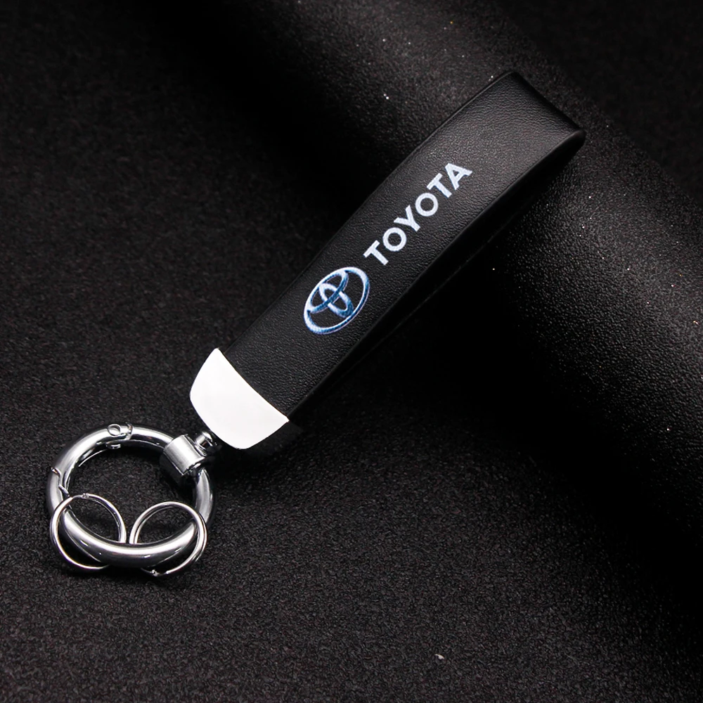 S3 Toyota Car Logo Metal Key Ring with Gift Pouch 