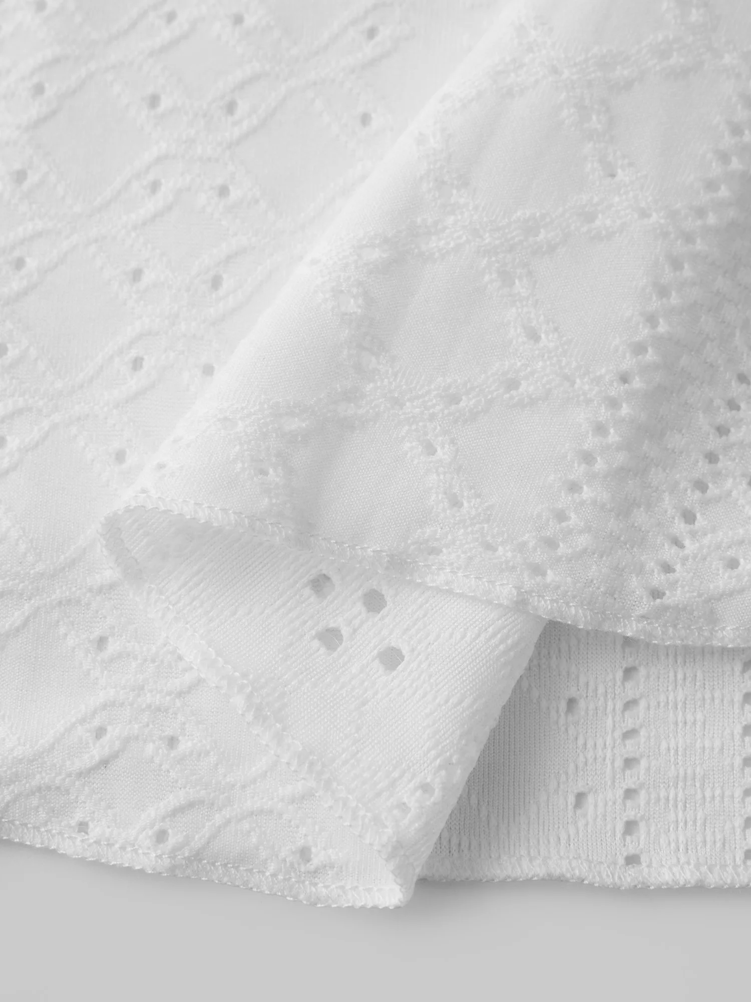 Stylish Women s Off Shoulder Blouse with Short Puff Sleeves and Tie Up Detail Featuring Irregular Hem and Eyelet Design in