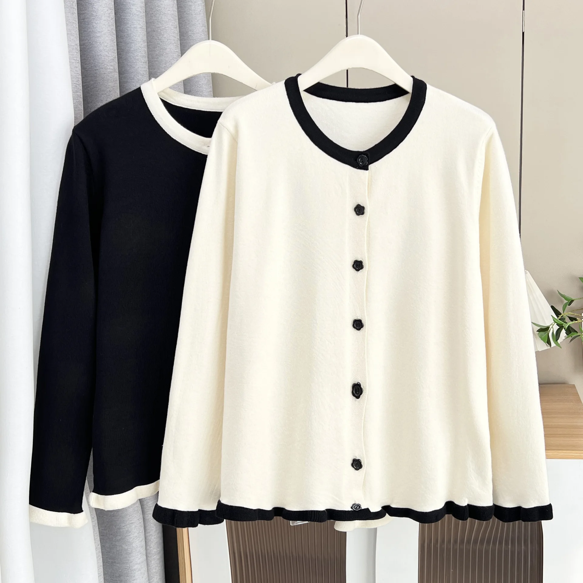 Fashion Plus Size Women's Sweater Autumn Block Color Cardigan Long Sleeved O-Neck Jumpers 3408