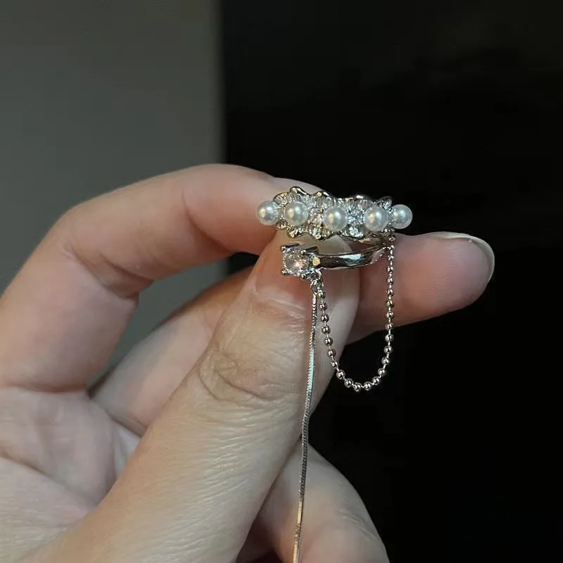 Imitation Pearl C Shape Long Tassel Ear Cuff No Piercing Earrings Female Design Simple Ear Clip Party Jewelry 1Pcs