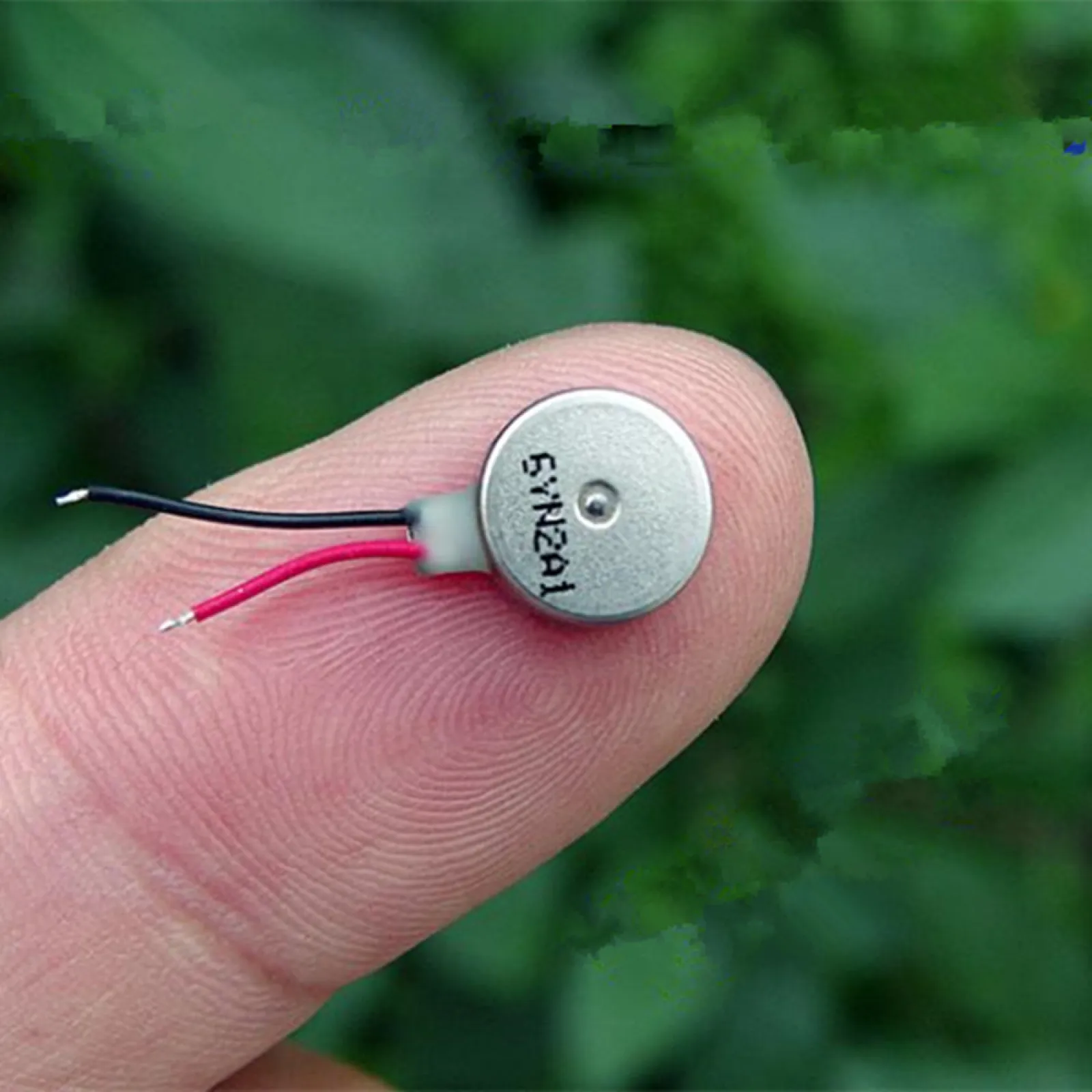 

5 шт./комплект, 8 мм микро Вибрационный Мотор, бесщеточный двигатель постоянного тока, 3 в, кнопочный тип, миниатюрный вибрирующий мотор, бесщеточный для умных спортивных часов