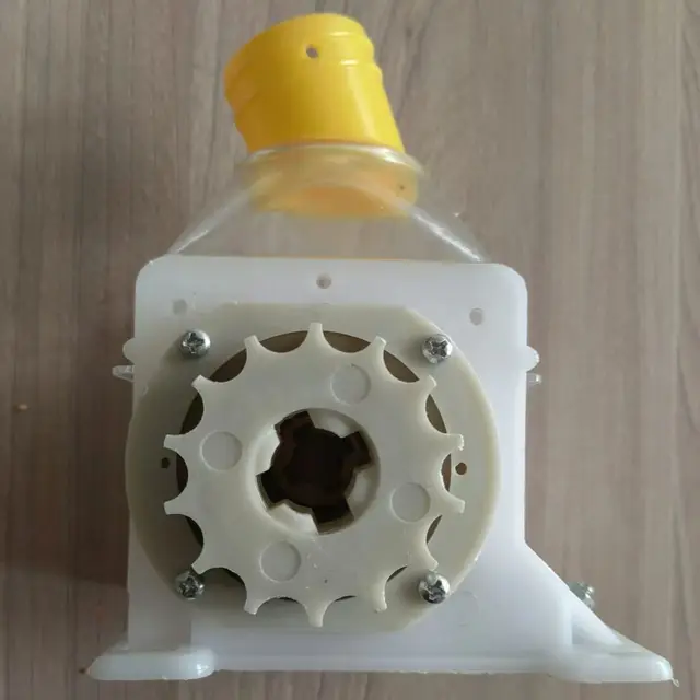 Wheat Corn Soybean Planter Double bin Seeder Farming Vegetable Planter 1