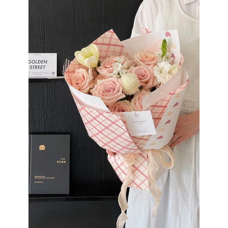 

10 Pcs New Love Flower Wrapping Paper Waterproof Bouquet Floral Store Packaging Materials Holiday Flower Gift Wrapping Papers