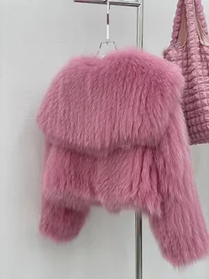 Women's Clothing Faux Fox Fur Short Fur Coat  Winter New   4.124