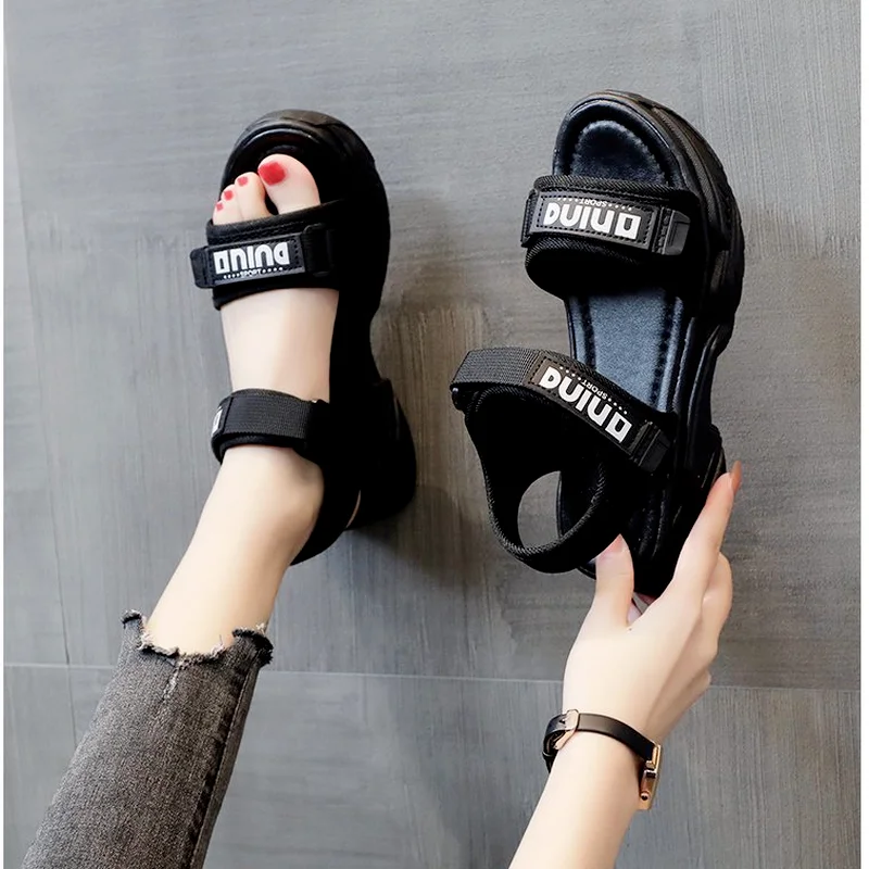 New Women Sports Sandals Ins Hot Sale Summer Student Female Sandals Women's Casual Shoes Designer Sandals Thick Flat Sandals