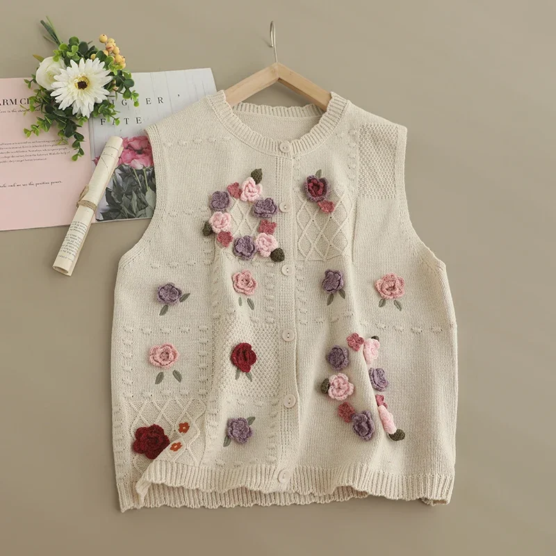 Рисунок 3 - Женский трикотажный жилет без рукавов