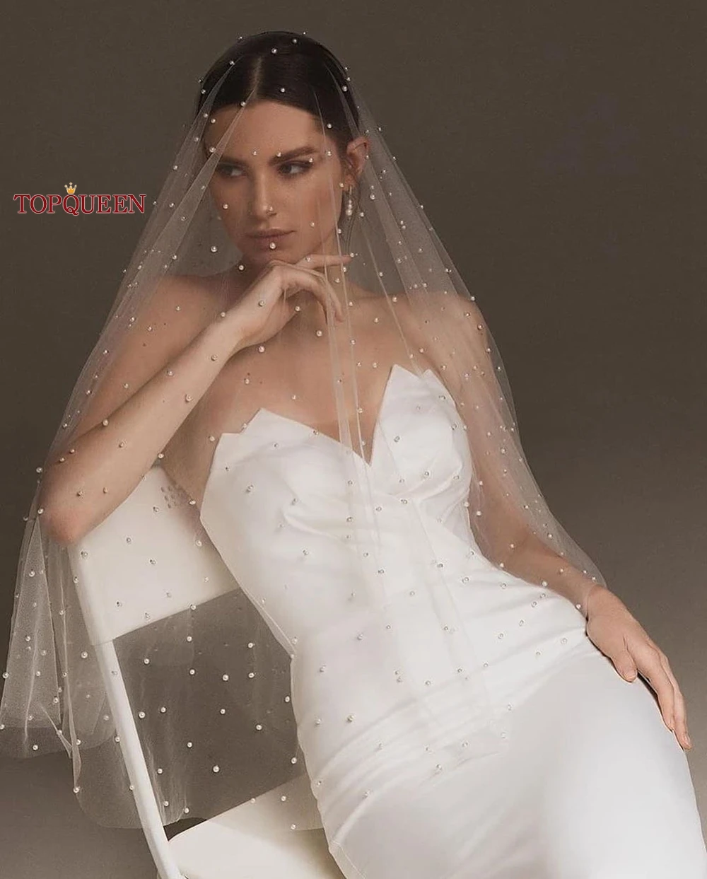 

TOPQUEEN V02 Classic Bridal Wedding Veil 1.6M Long No Comb Muslim White Off-White Single Layer Pearl Veil with Covering Blusher