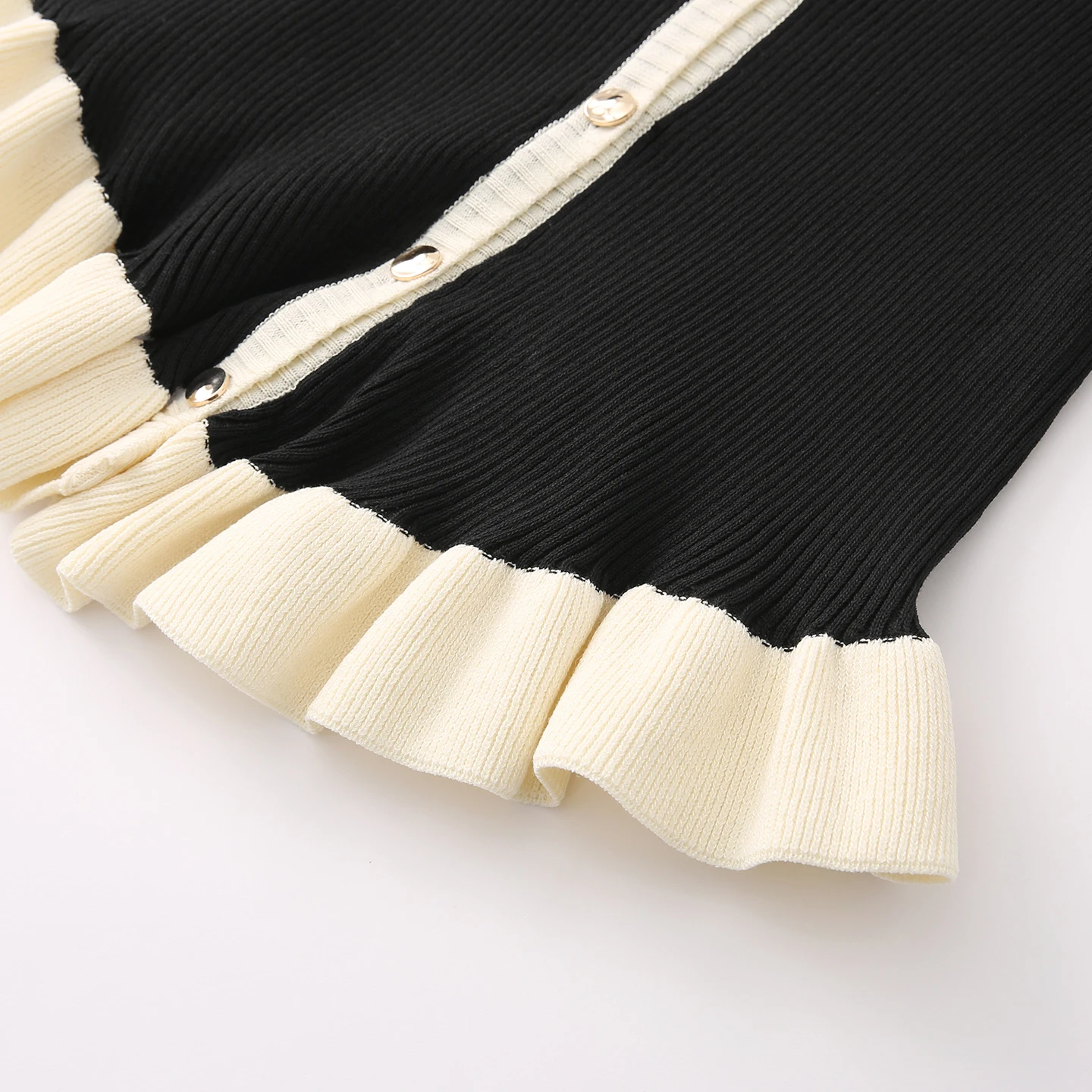 Women French Style V-Neck Cardigan Female Long Sleeved Knitt Sweater Coat Lady Spring Autumn Stacked Decoration Slim Knitted Top