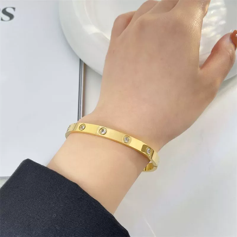 Bangle Bracelet Stainless Steel Bracelet Titanium Steel Bracelet Diamonds Fashion Accessory Jewelry Men Women