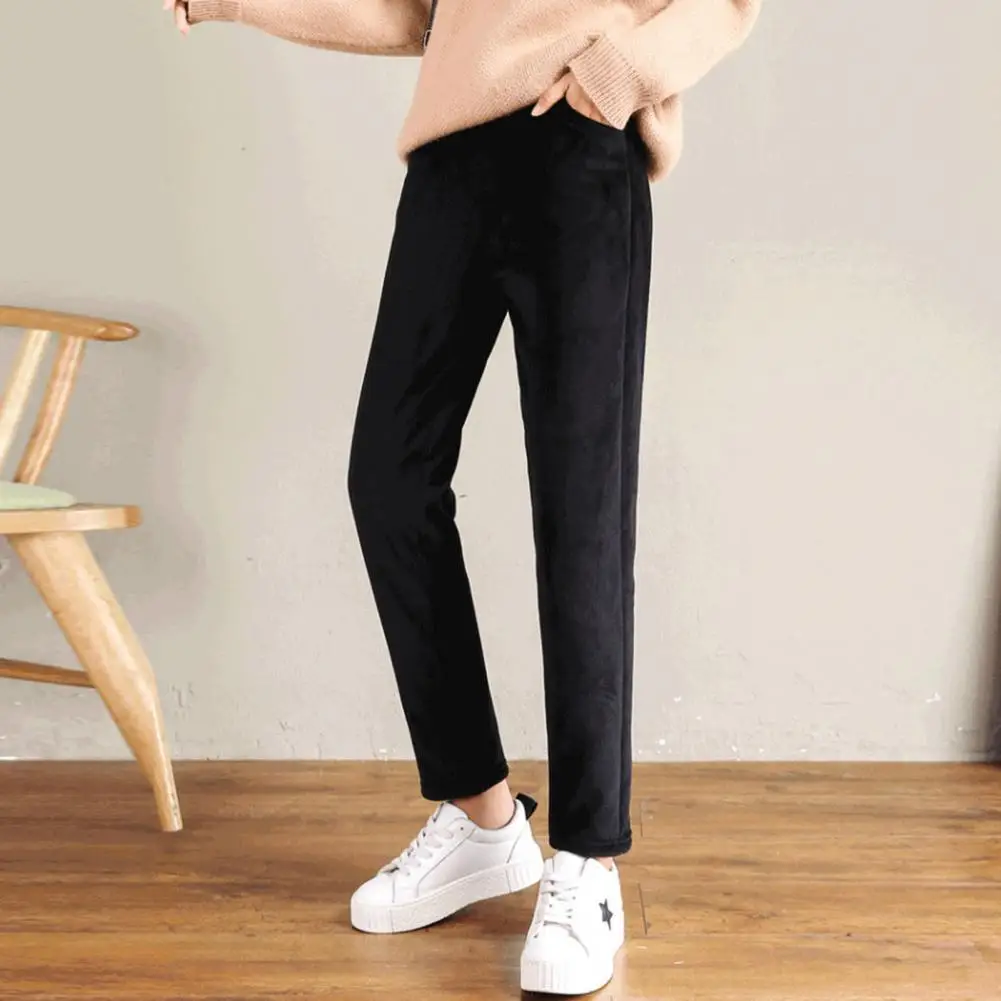 

Reinforced Pocket Pants Women Fleece-lined Pants Corduroy Harem Pants Women's Cozy Winter Trousers with Elastic Waist Pockets