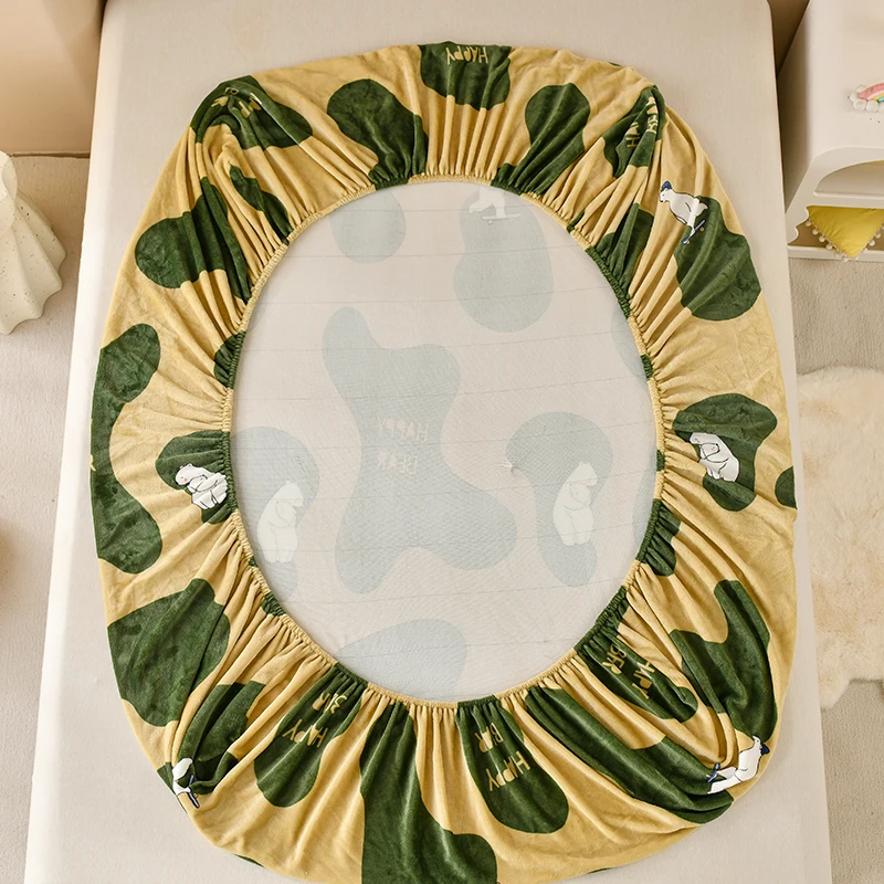 Description Picture 3 of itemSuper Warm Bed Sheet for Winter Cartoon Style Fitted Bed Sheet Queen/King Size fundas de colchón Reactive Printed All-inclusive