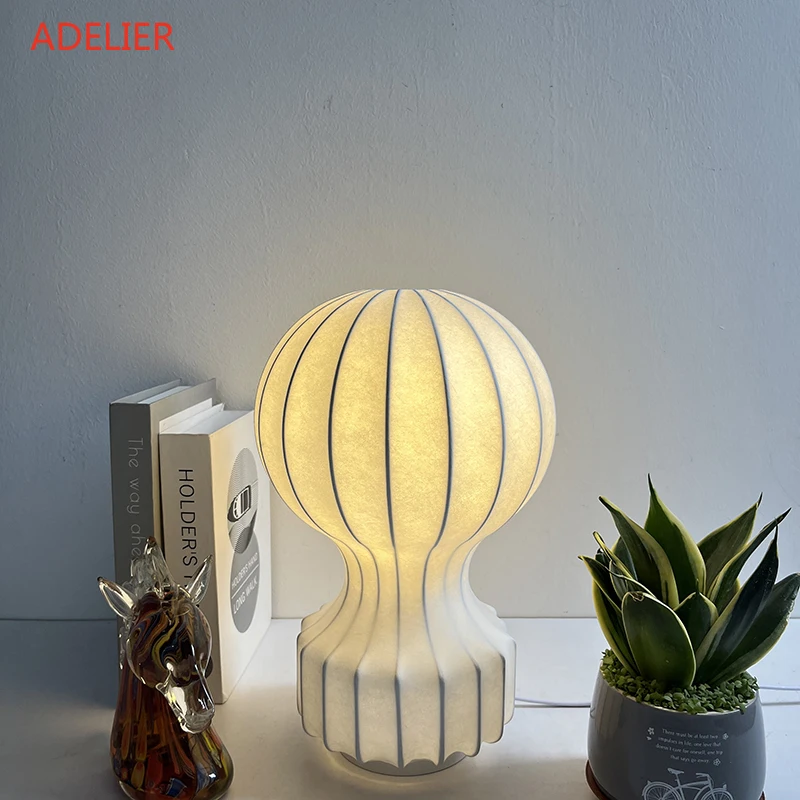 

Художественная настольная лампа, белый тканевый абажур, декор для столовой, гостиной, спальни, прикроватная лампа, внутреннее освещение