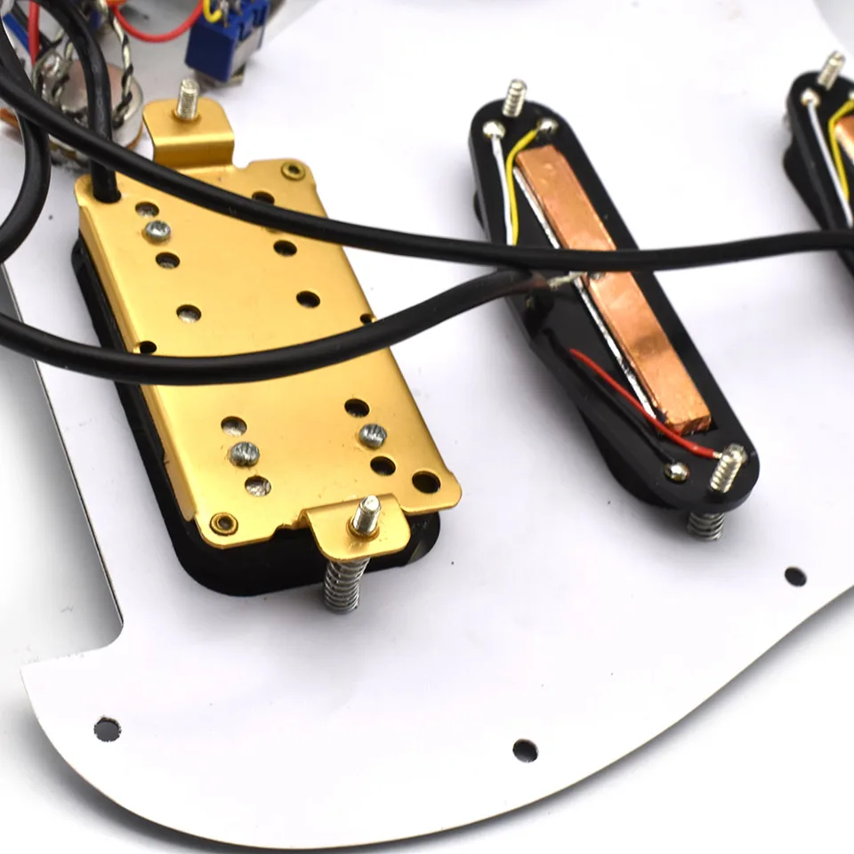 Battipenna Precablato Precarato HSH PickGuard Black Humbucker Alnico Pickups Welding Cabla per La Chitarra IBZ (Color : Silver