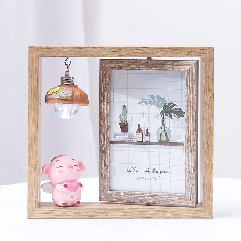 

Creative Nordic 6-inch Photo Frame with Double-sided Rotating Wooden Photo Frame and Cartoon Pig Photo Frame with Light