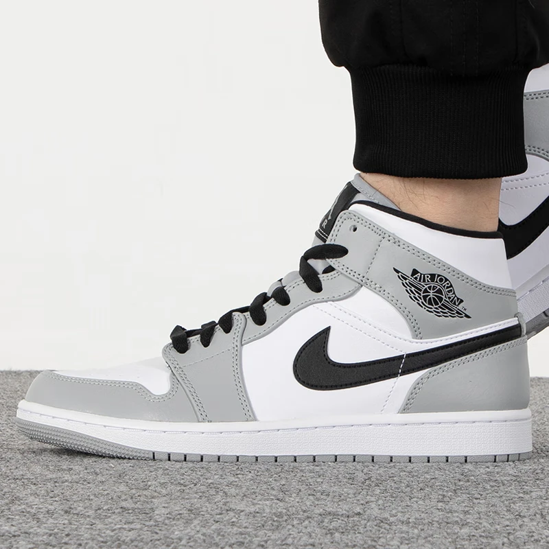 Basketball Shoes Nike Air Jordan 1 Mid For Men's Retro Classic Basketball Sneakers Shoes 554724-092