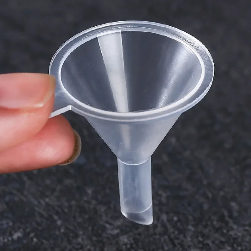 10PCS Mini Plastic Funnel Small Mouth Liquid Oil Funnels Laboratory Supplies Tools School Experimental Supplies