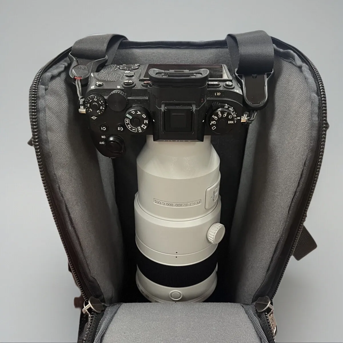 プロフェッショナルカメラバックパック Sony 400-800mm 望遠レンズ用