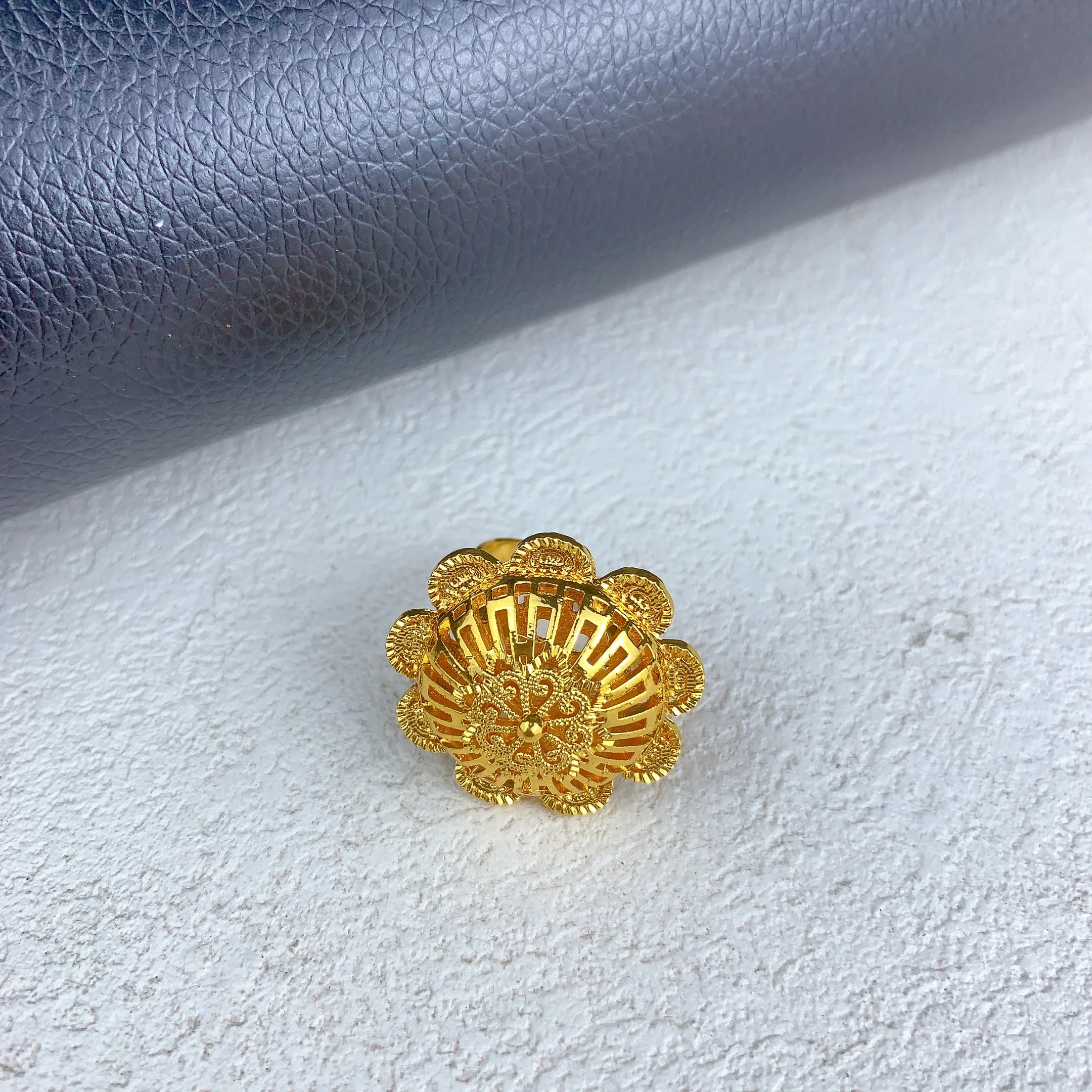 Äthiopisches 24k Goldfarbenes 6-teiliges Schmuckset für Damen, luxuriöses Dubai-Schmuckset mit großen Blumenformen, nigerianische Halskette, Geschenkset – Detail 7