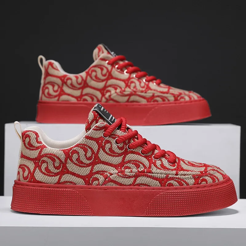 2024 New Men's Board Shoes Printing Embroidery Fabric Casual Shoes Low Top Soft Bottom Trendy Sporty Breathable Summer 2