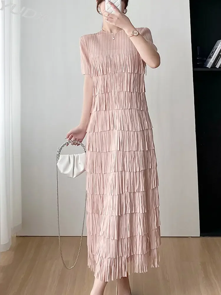 

YUDX 2023 Early Autumn New Miyake High-end Fringe Stitching Summer Long Pleated Temperament Ageing Short-sleeved Women's Dresses