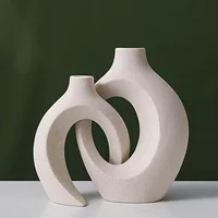 2 Pieces Nordic Style Flower Vase Flower Arrangements Planter Pots Tabletop Centerpieces Statue Decorative Bud Vase for Entrance 1