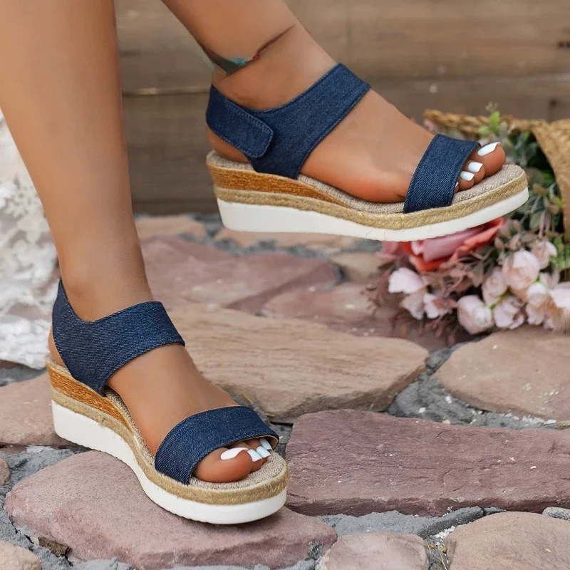 2023 Summer New Women's Sandals Wedge Casual Sandals Women's One-line Buckle Roman Sandals