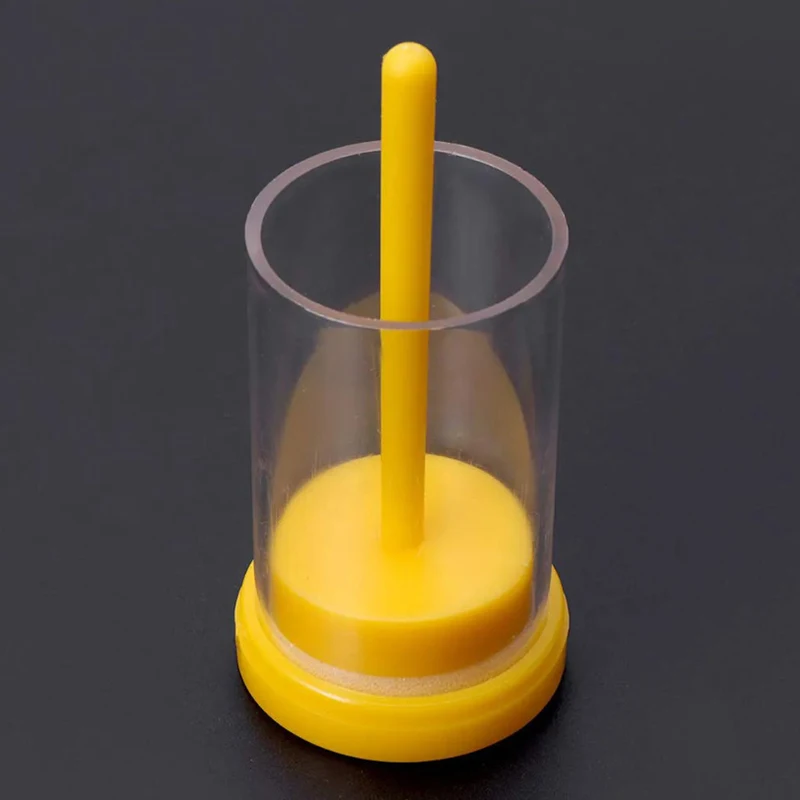 1pc Queen Bee Marker Bottle Protect Safety Bee Catcher Yellow Plastic Marker Bottle Plunger Garden Beekeeper Accessories