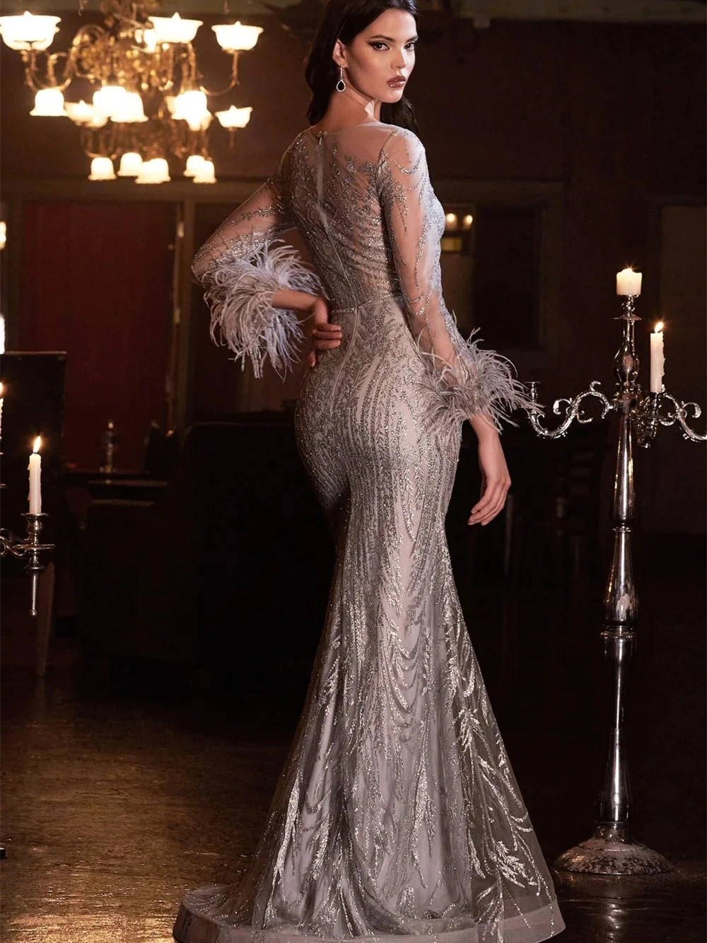 Рисунок 2 - Женское платье с бахромой It's yiiya