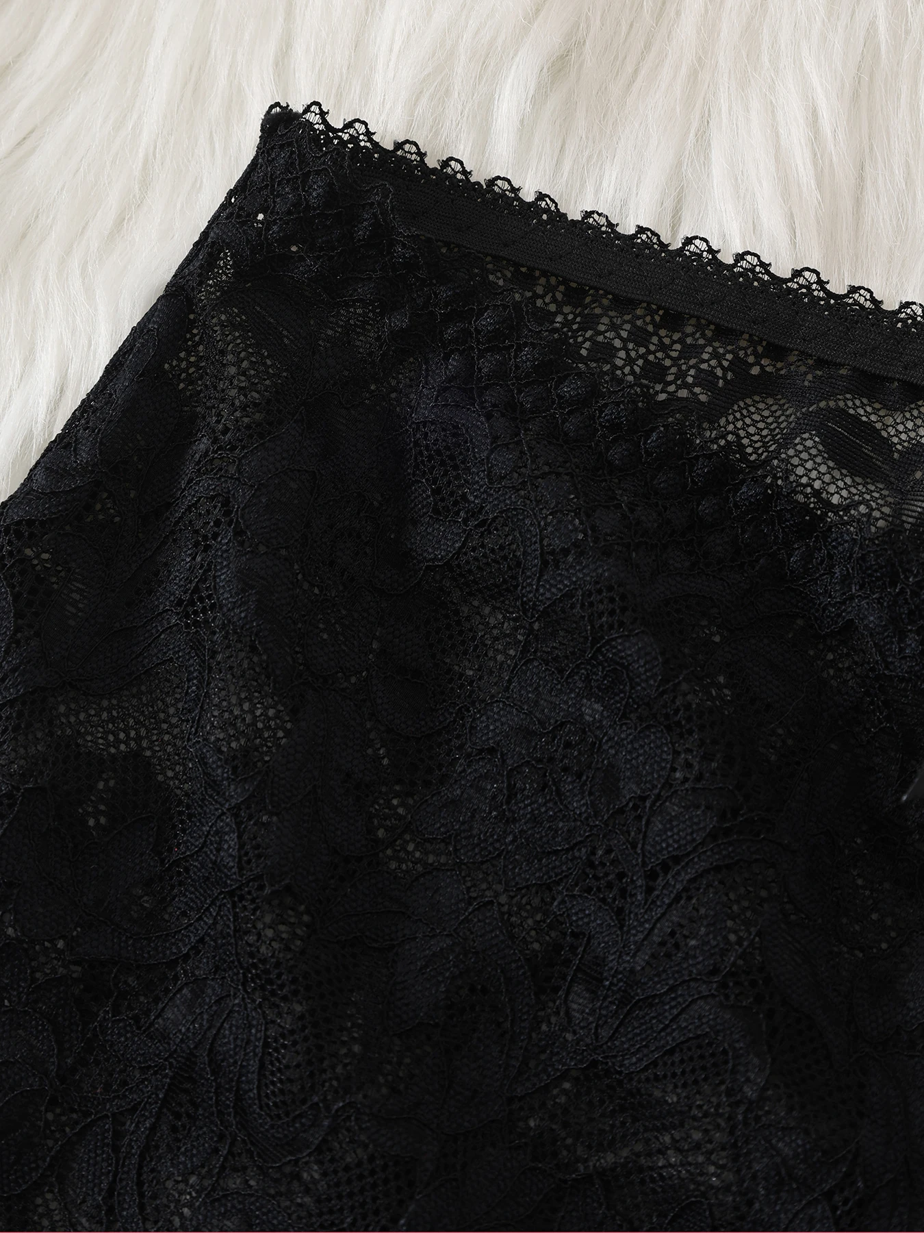 Elegant Lace Lingerie Set