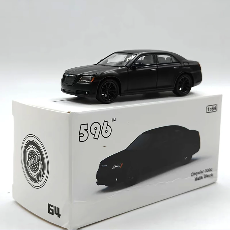 596 1/64 Scale Chrysler 300C Alloy Car Model Adult Classic