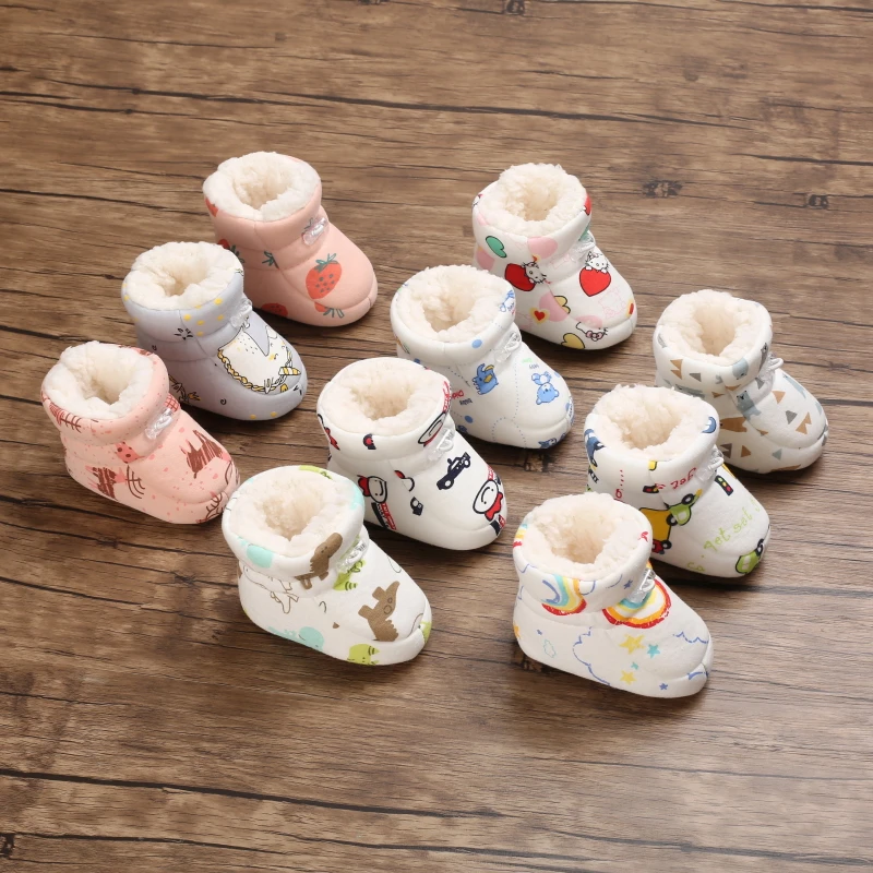 Baby cartoon cute thick snow boots, comfortable and non slip