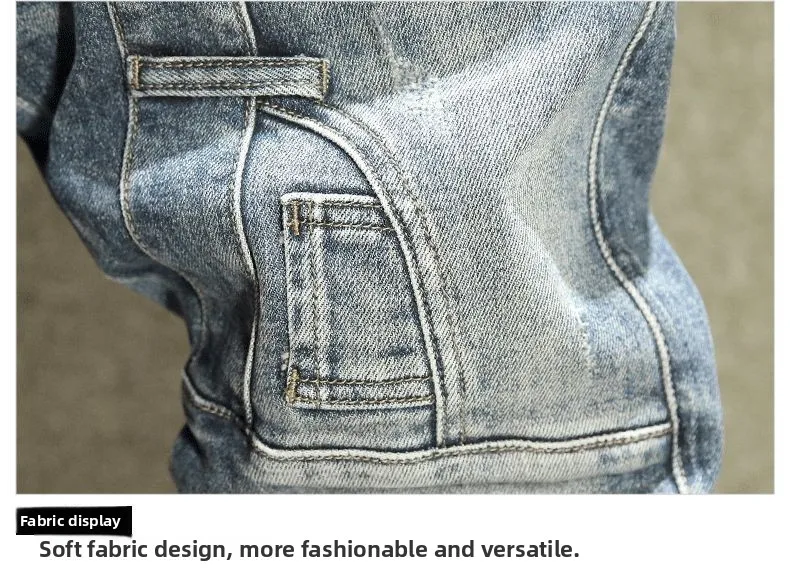 PlatiNum Cargo Jeans Fit Detail