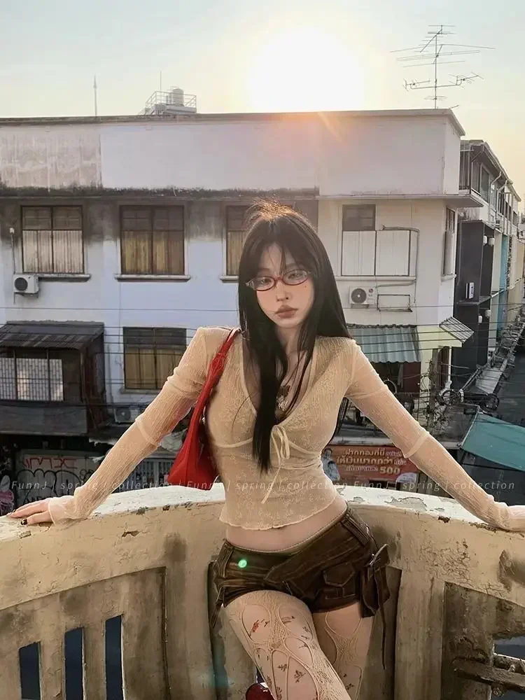 Korean Fashion Crop Top y2k Aesthetic Sweet Lace Patchwork Long Sleeve T Shirt with Bow 2000s Women Clothes Streetwear