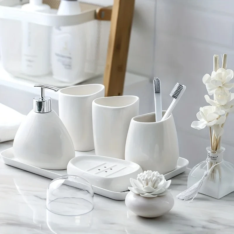 Gold Tone Ceramic Bath Set - Image 3