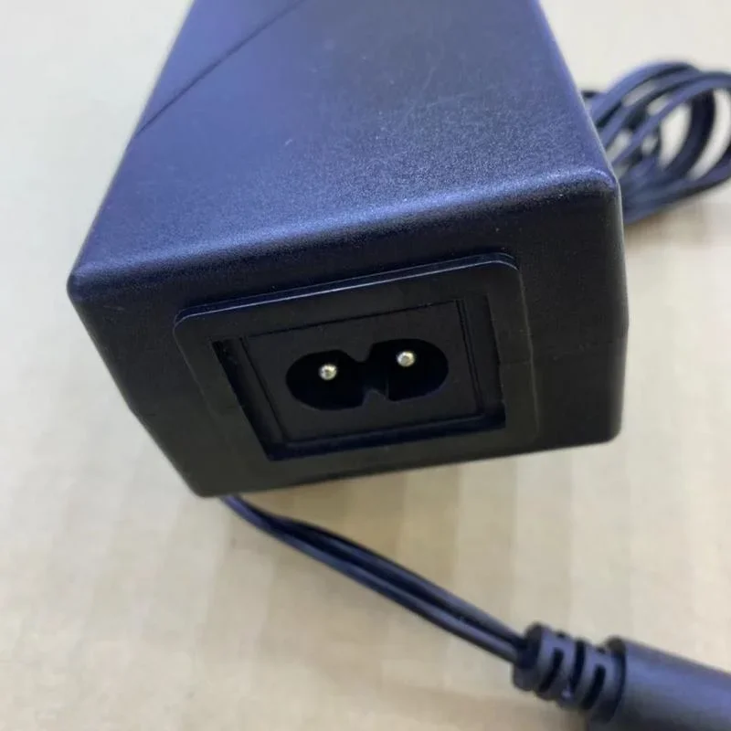 MSP-Z5000IC12.0-60W    ġ, Sagem 12V 5A DVR DVR ȣƮ  ,  ̺ 4  Ŀ