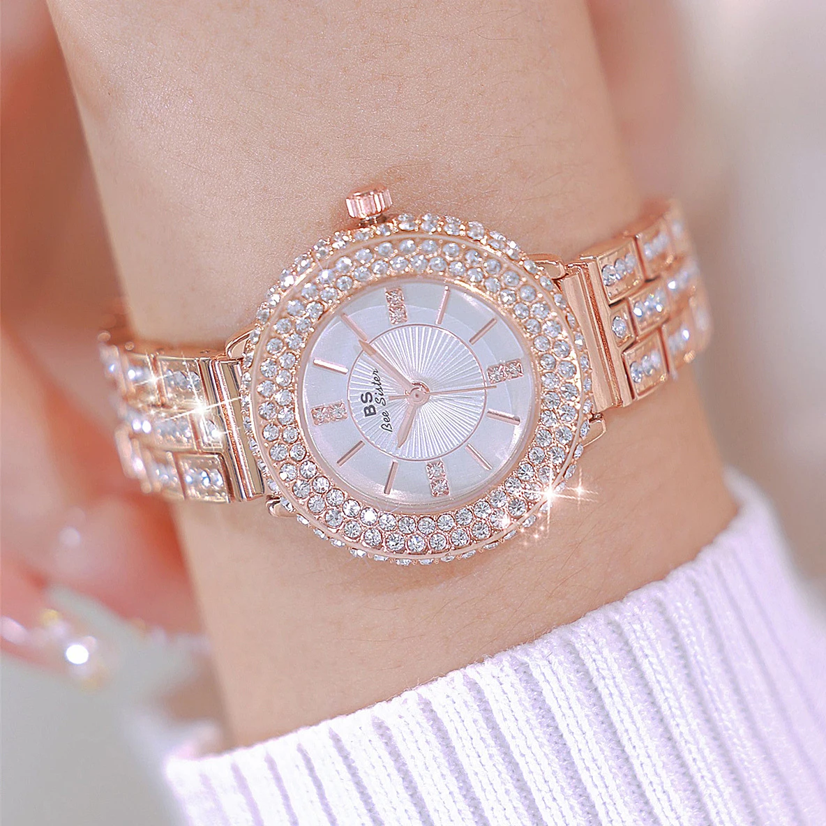 Top Fashion Luxury Womens Watch Diamond Elegant Dress Quartz Gold Stainless Steel Waterproof Wristwatches Ladies Watches Clock