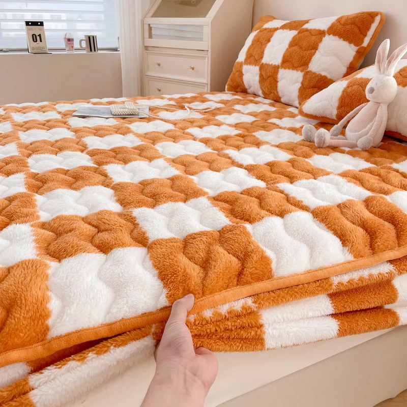Soybean Cotton Mattress Cover Arctic Velvet Fitted Sheet  Pad Checkerboard Series Double Bed Dust Mite Queen King Size Home Deco 4