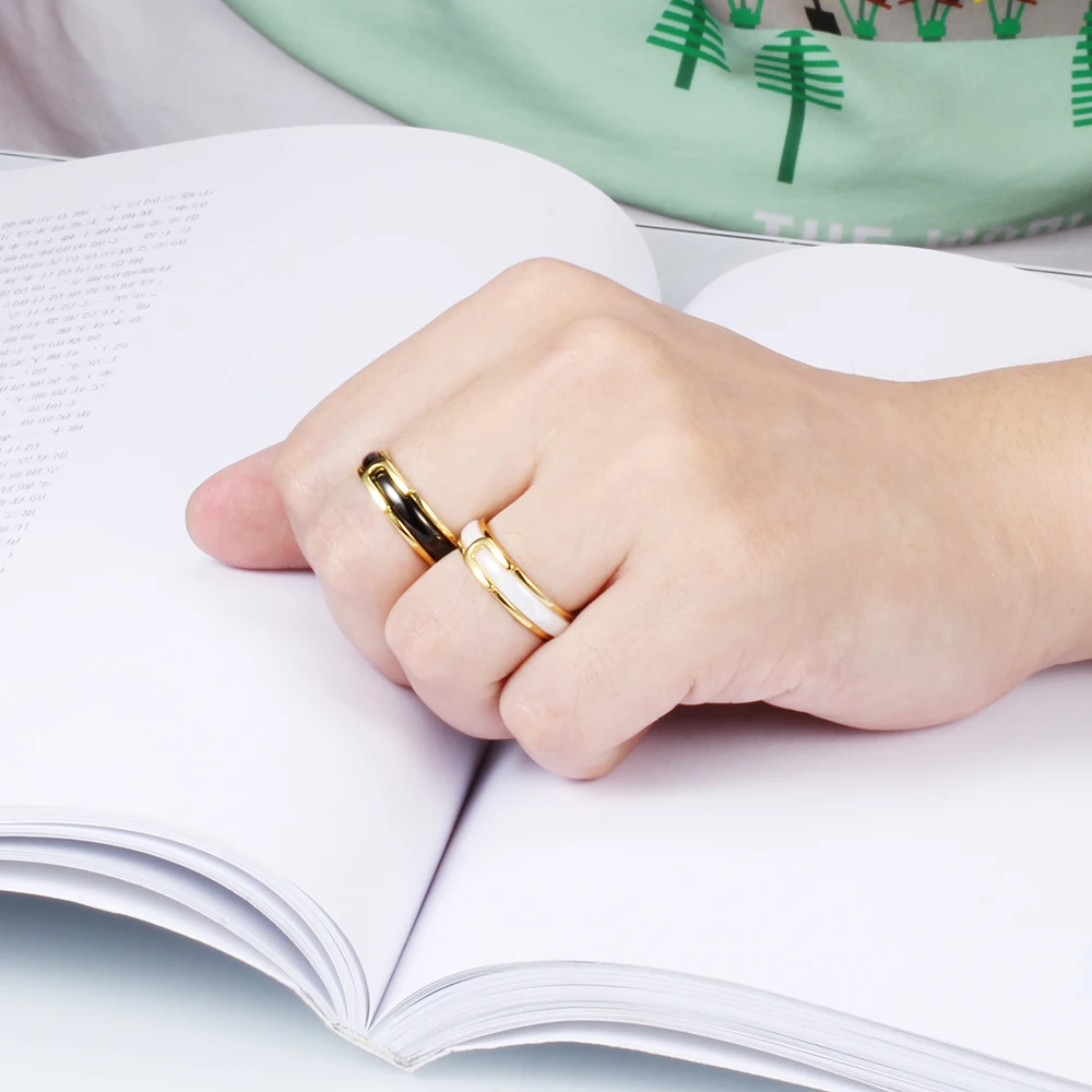 Gold Creative Women’s Wedding Band Ring