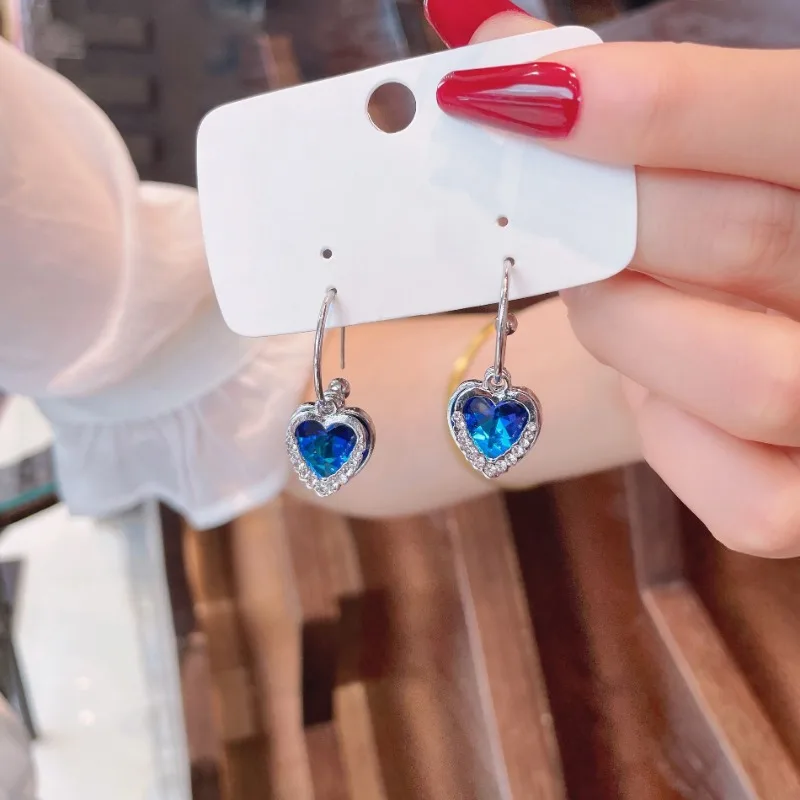Fashion Heart Shaped Blue Rhinestones Earrings Women Exquisite Blue Zircon Love Earrings Pendientes Largos Mujer Originales