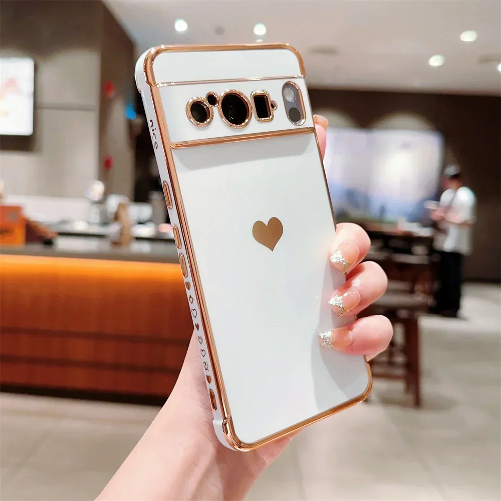 Fashion Love Heart Plating Shockproof Soft Lens Protection Case