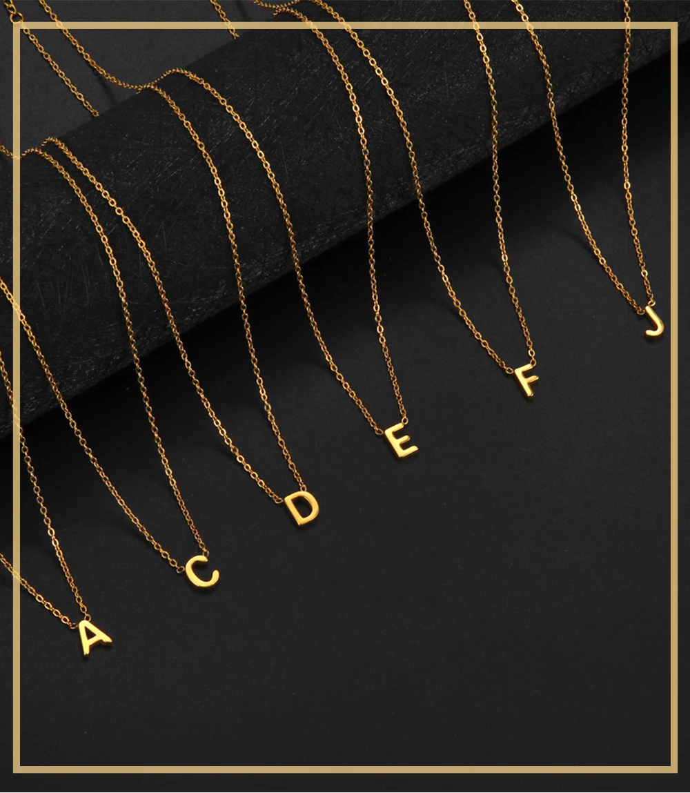 Skyrim Initial Necklace - Packaging