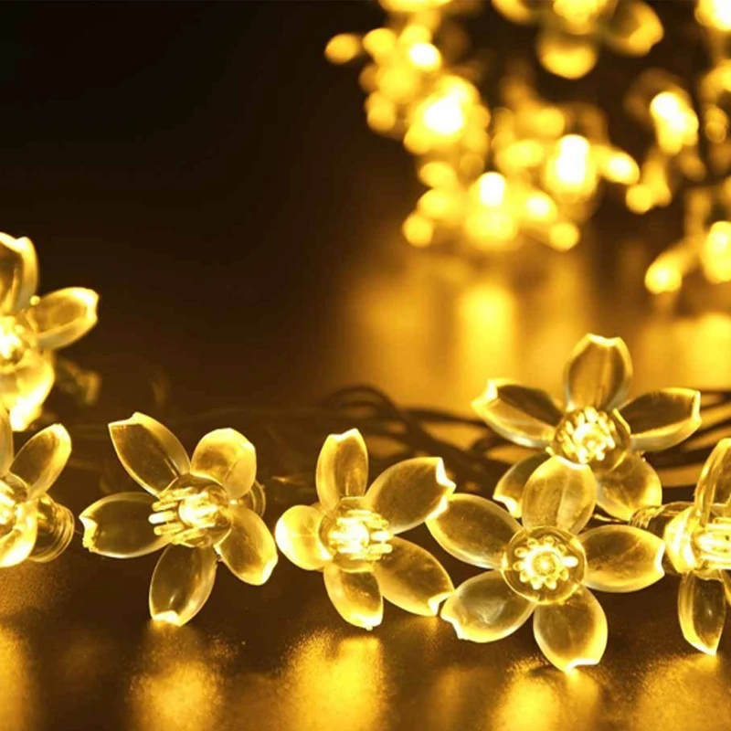 thumbnail image 1 of Guirnalda de luces LED con batería USB de 3 m, 5 m y 10 m, guirnalda de flores de cerezo de cristal, decoración para fiestas de Navidad, bodas y habitaciones, 1 of 5
