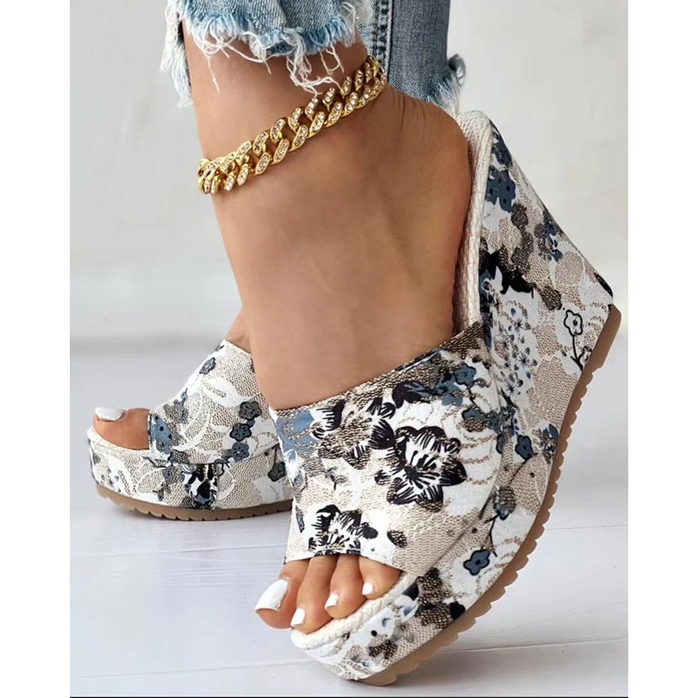 Summer Women Casual Floral Print Peep Toe Wedge Slippers Outdoor High Heels Sandals Fahion Femme Chaussons Vintage Summer Shoes