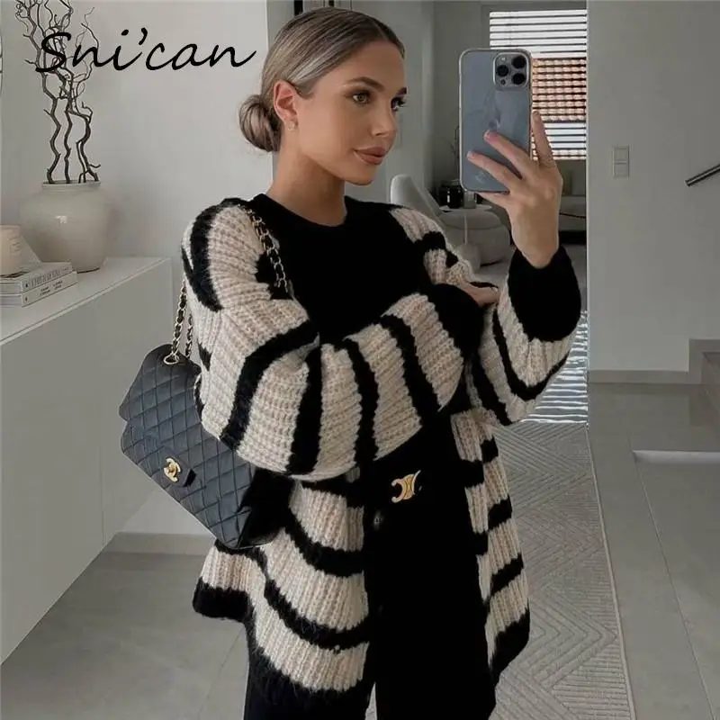 

White Black Striped Knitted Cardigan Femme Long Sleeve V Neck Oversize Casual Sweater Female Tops Outwear Jumper Chandails New