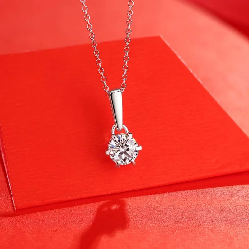 

925 Silver Moissanite Diamond Women's Fashion Water Drop Pendant Necklace With Six Claws Jewelry Gift