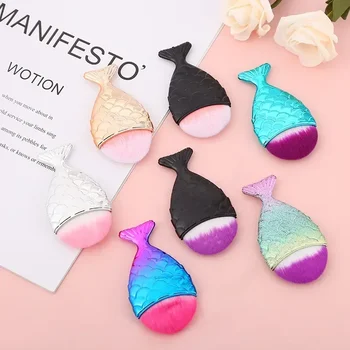 Spazzola per unghie colorata a forma di coda di pesce, pulizia morbida, polvere, polvere, strumento per la cura del manicure, coda di sirena, strumenti per il trucco di bellezza, accessori