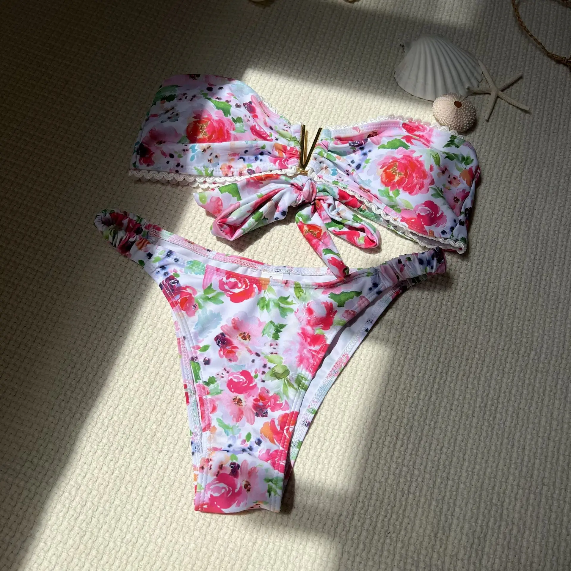 Sexy Metal V Neck Bikini 2024 Women Pink Floral Print Bandaeu Push Up Pleate Thong Swimsuit Beach Bathing Suit Micro Swimwear