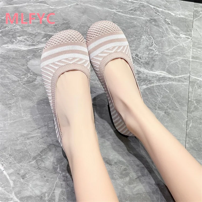 2023 Spring/Summer New Fashion Square Mouth Single Shoes Breathable Old Beijing Cloth Shoes Female Soft Sole Mom Shoes