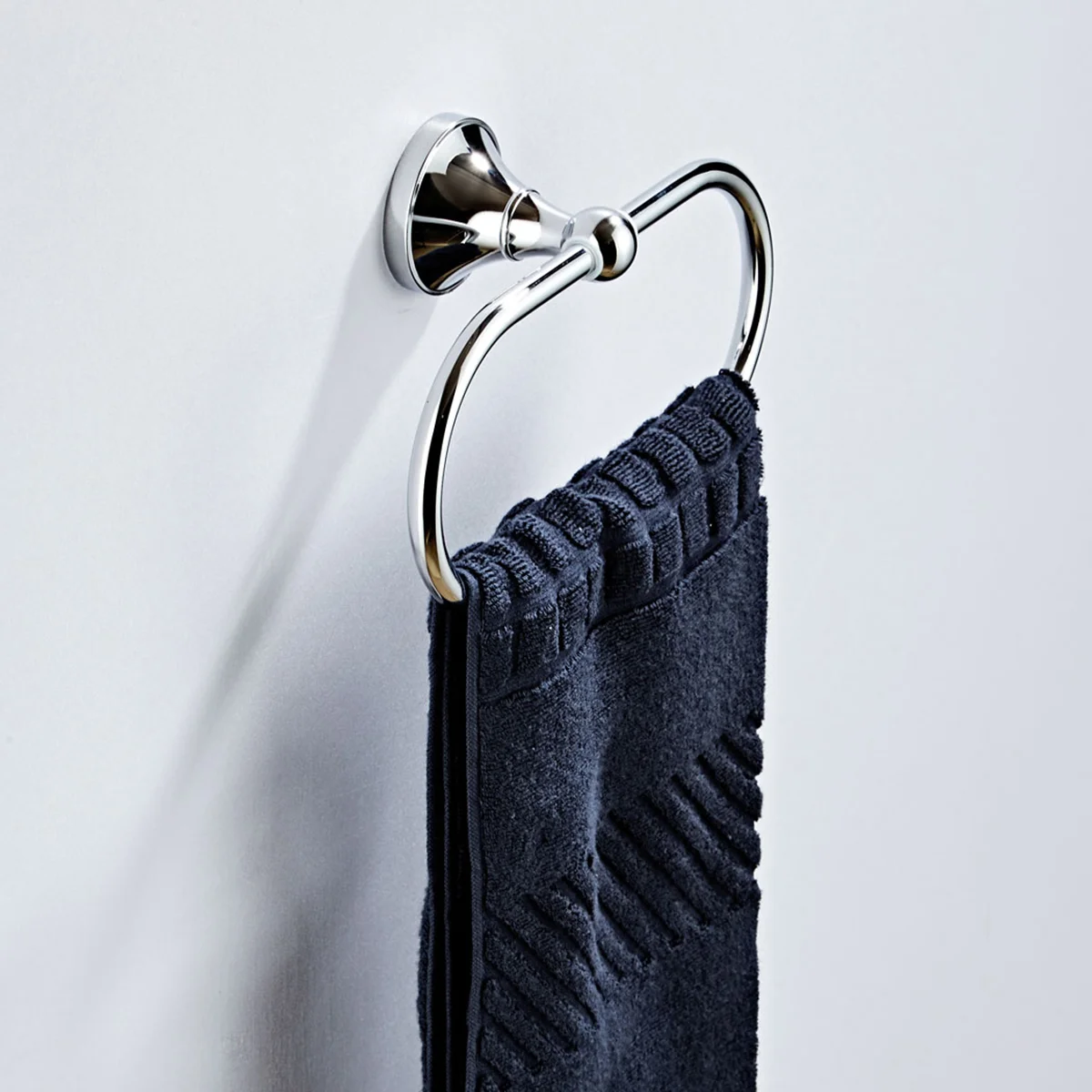 

Towels Rack Kitchen Holder Stand Black Hangers Shelves Ring Clothes Decor Bathroom Facilities