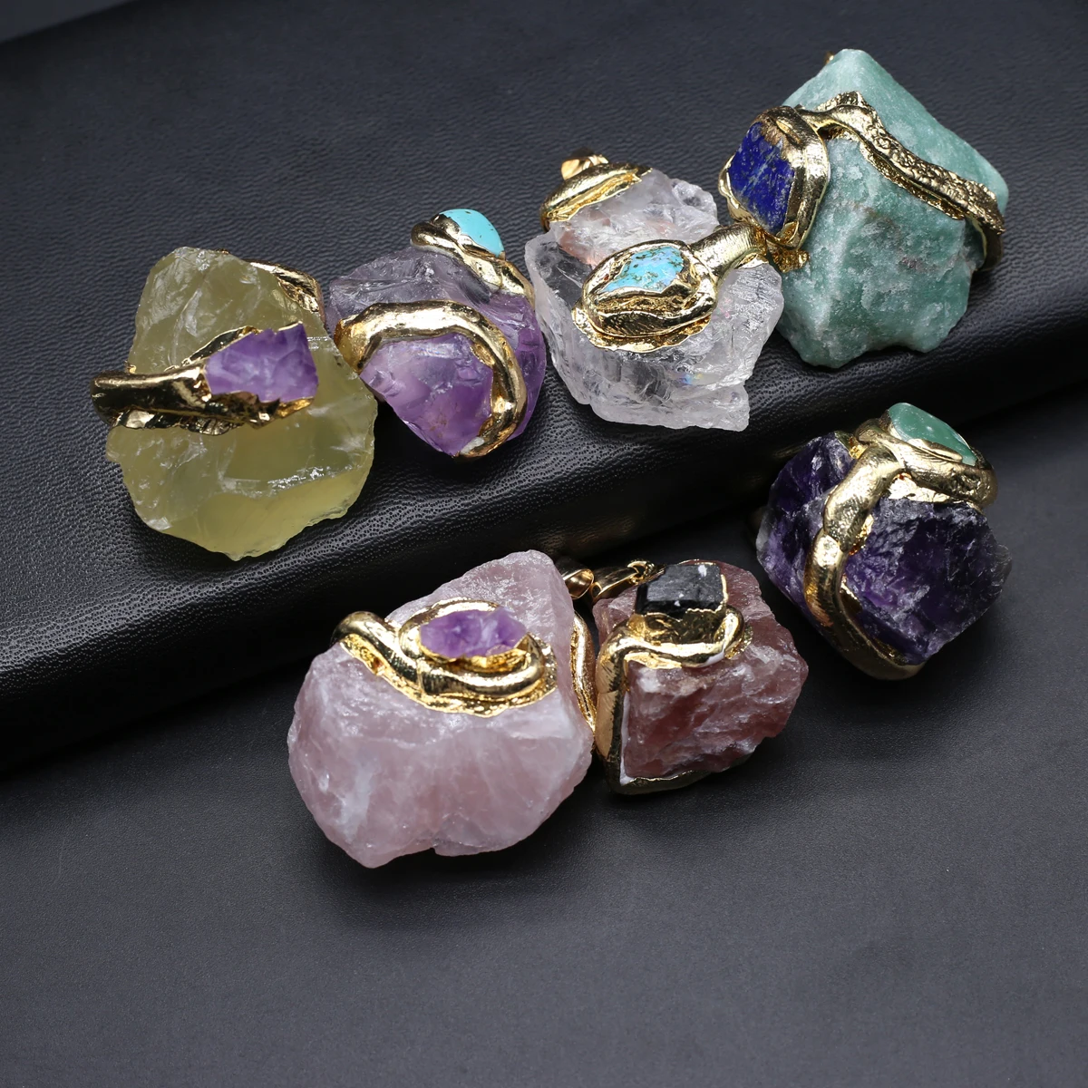 

Irregular Natural Crystal Pendant Inlay Gemstone Plating Gold Color Pendant Charms for Making DIY Jewerly Necklace 37x37mm